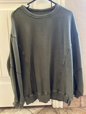 aerie Olive Green Pullover Sweatshirt small